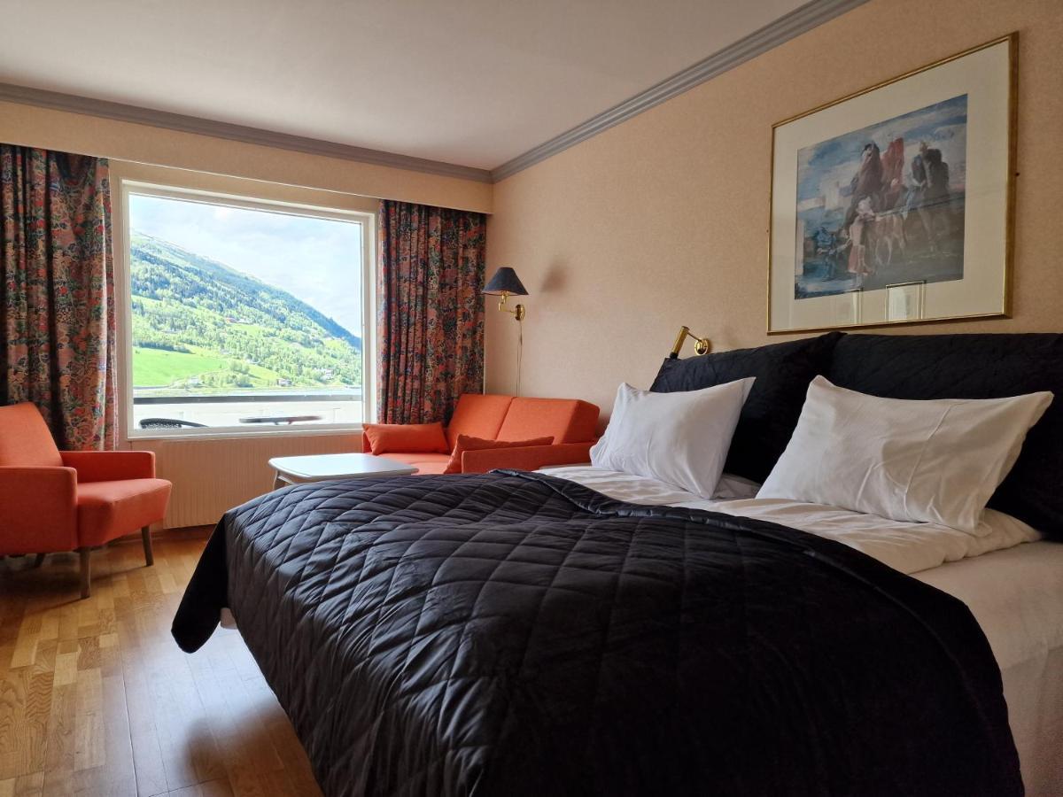 Fjordhotel Hotell 4*